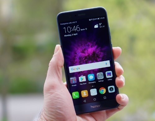 Sử dụng cảm biến vân tay để chụp ảnh màn hình điện thoại Huawei Honor 8 Pro