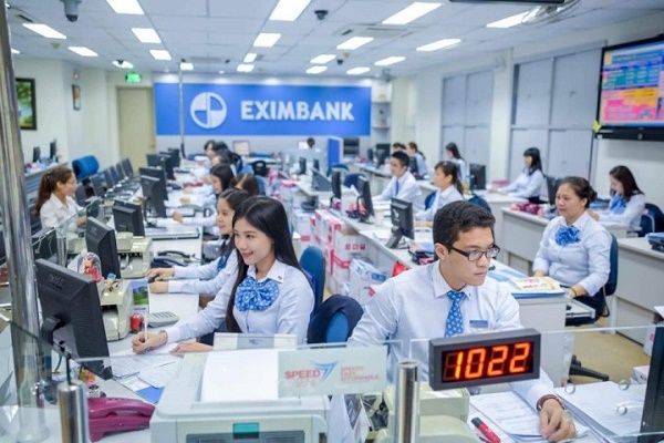 Thời gian làm việc của ngân hàng Eximbank như thế nào?